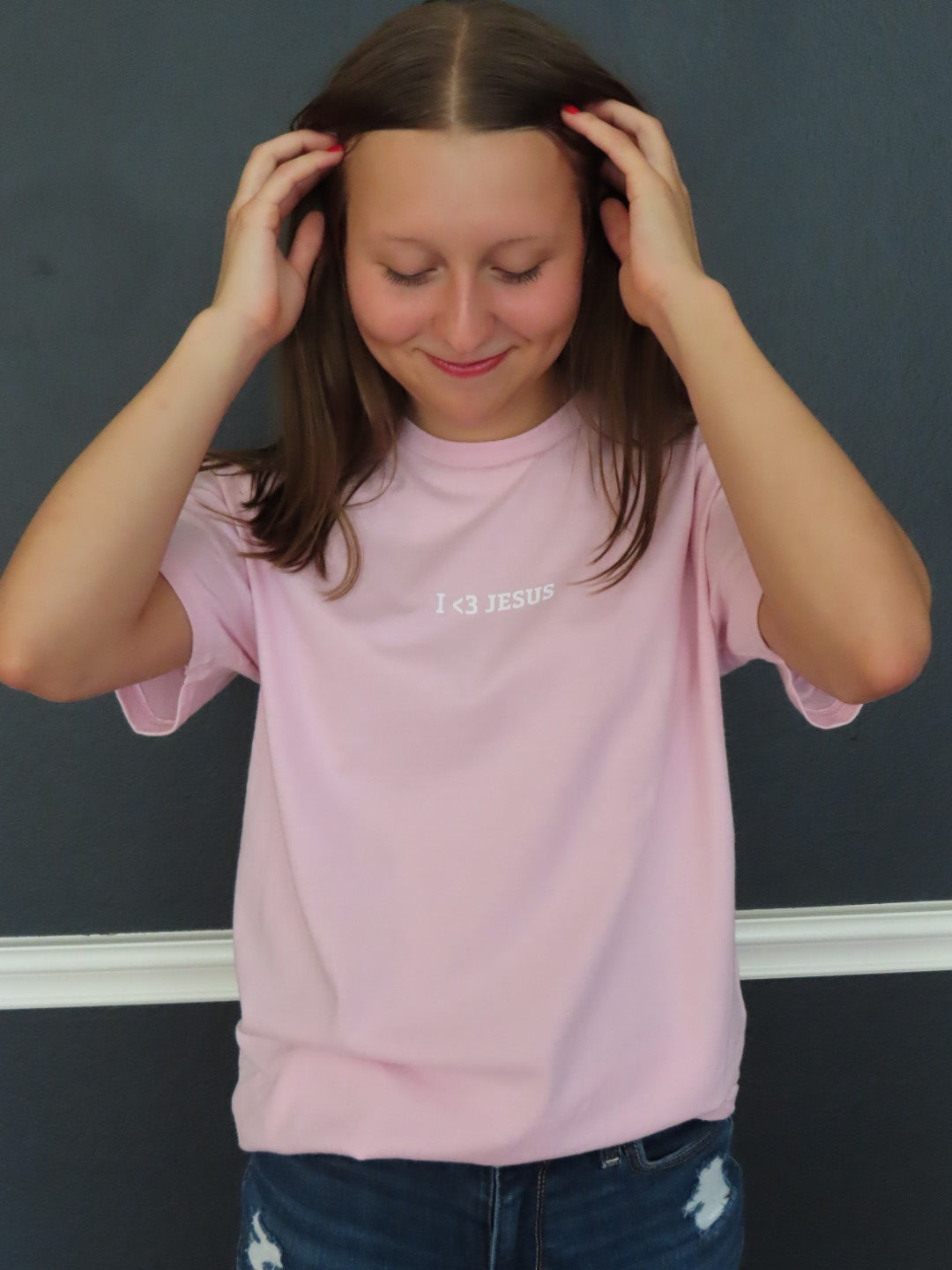 "I <3 Jesus" T-Shirt